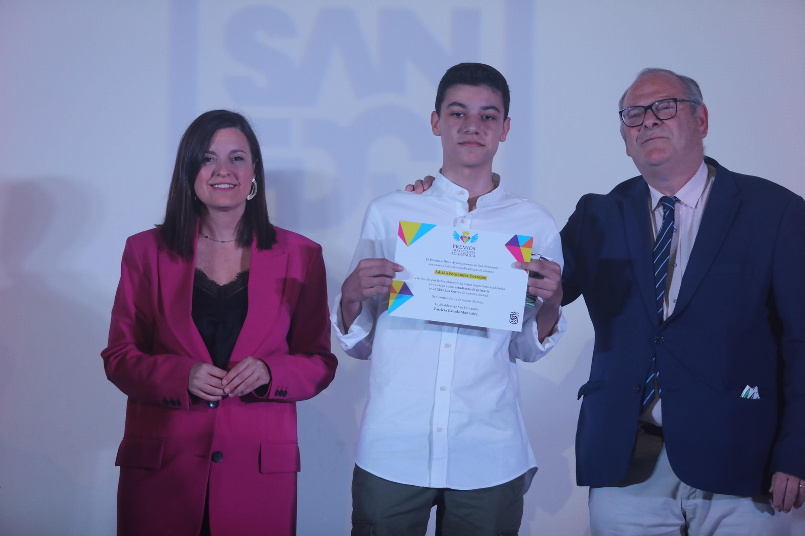 Las imágenes del acto de entrega de premios a los mejores expedientes académicos en San Fernando