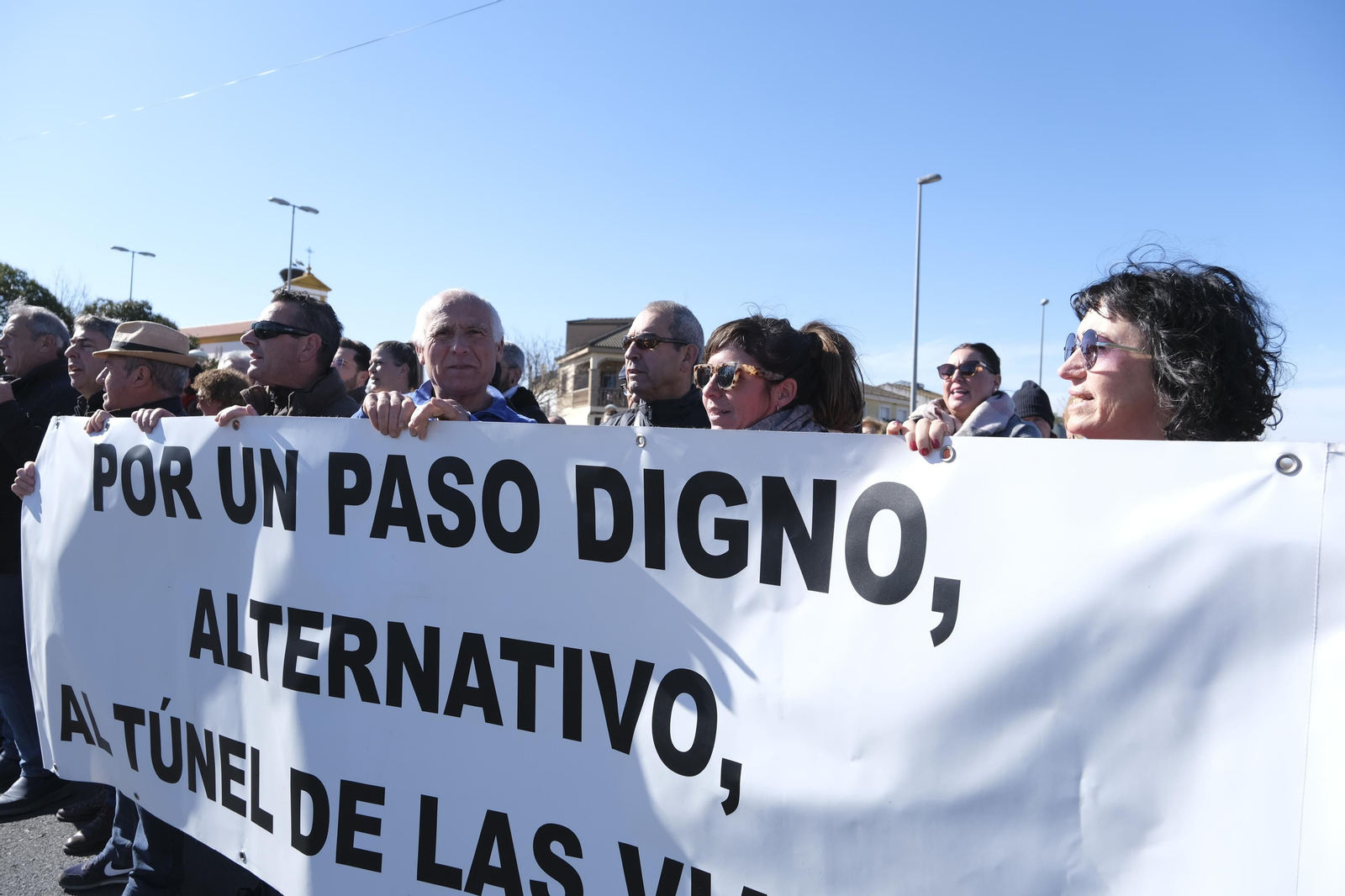 La protesta de los vecinos de Villarrubia, en imágenes