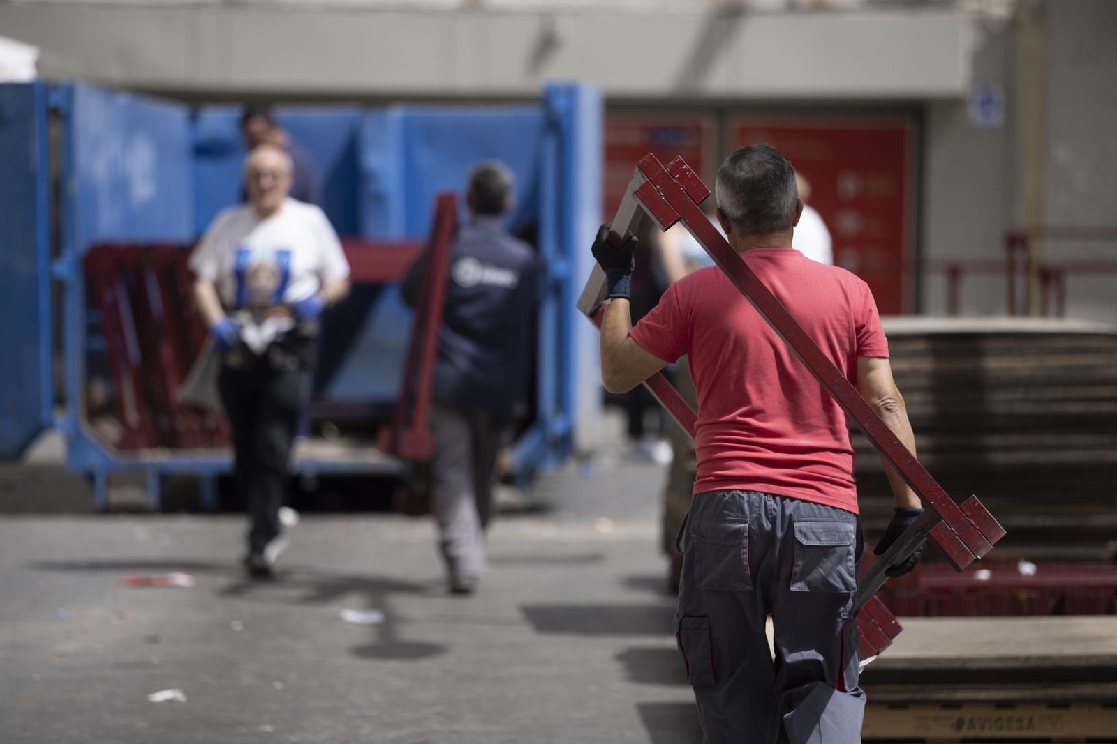 Imágenes del sábado 8 de abril en Huelva