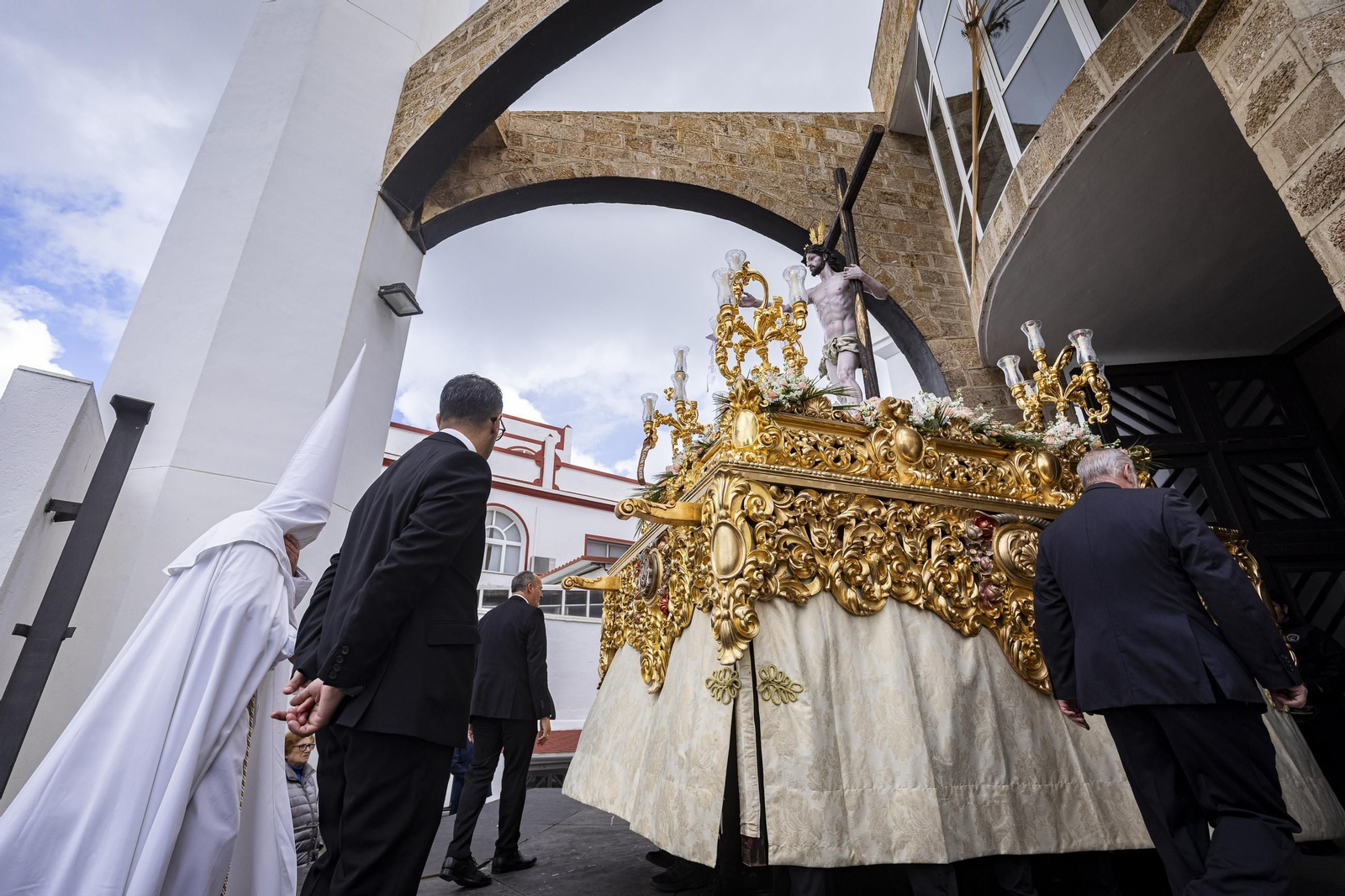 Las imágenes de la hermandad de la Resurrección en la Semana Santa de San Fenrando 2025