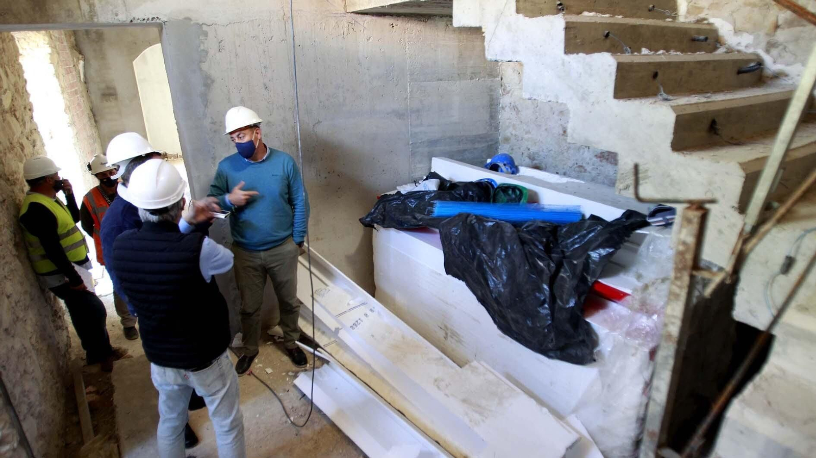 Las fotos de las obras de la plaza de toro de la Línea