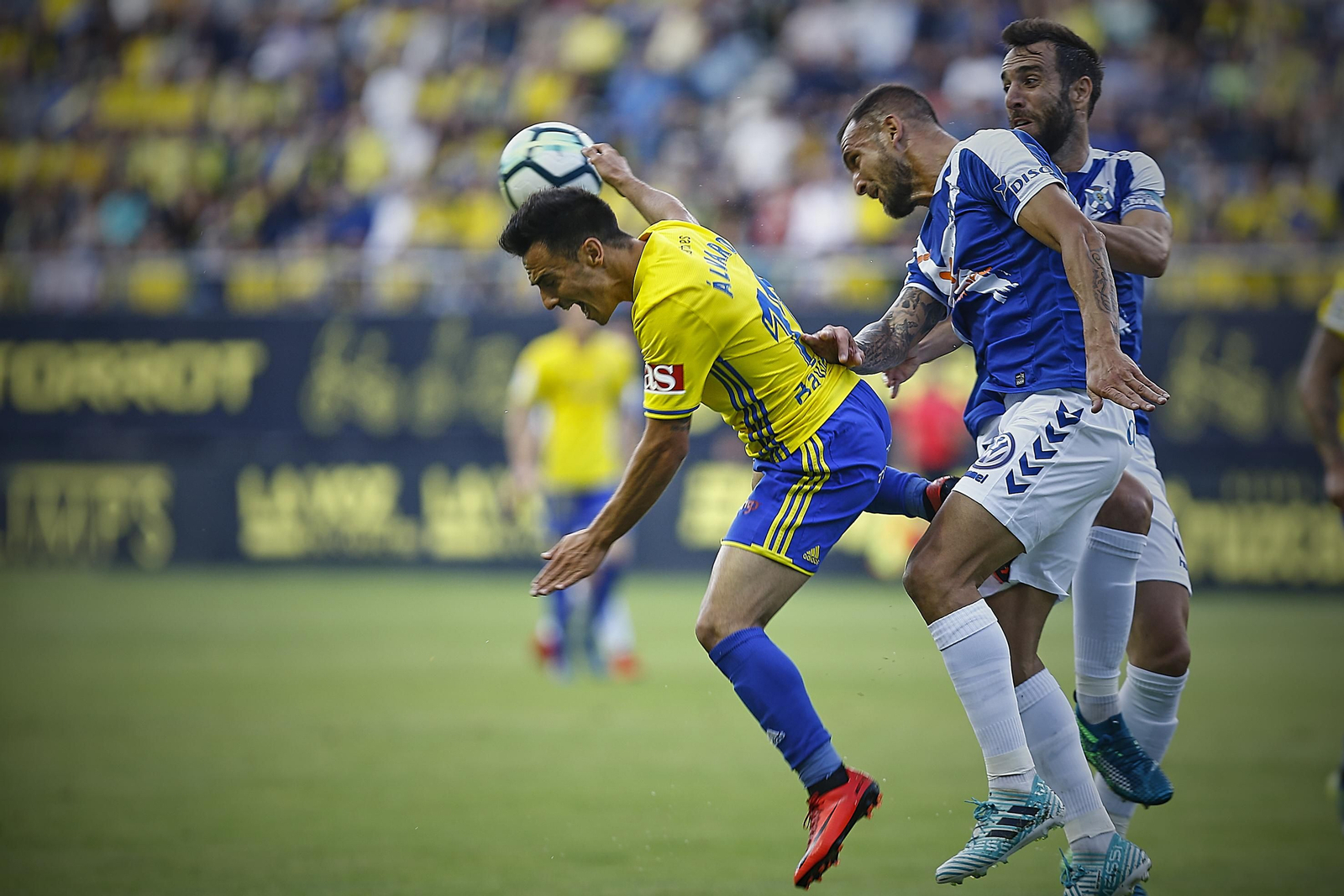 Imágenes del partido Cádiz C.F. - C.D. Tenerife