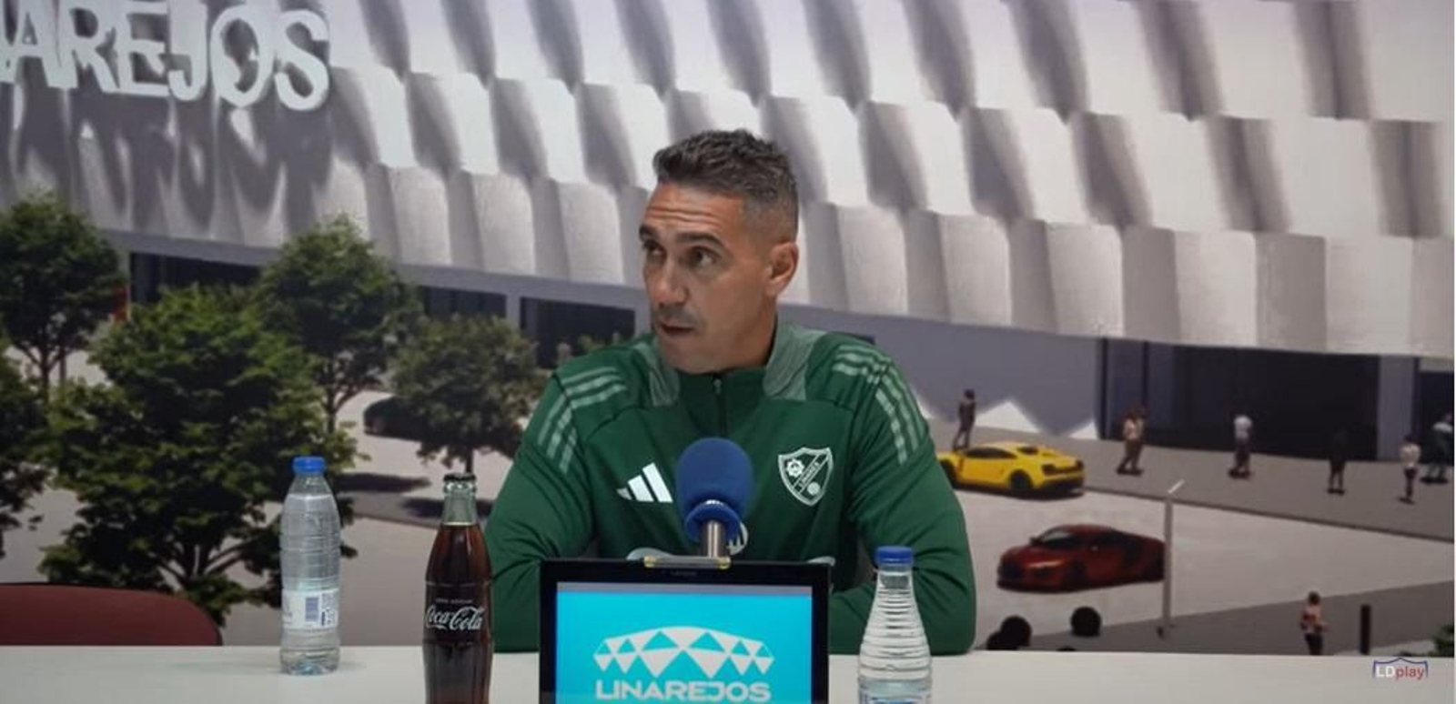 Juan Antonio Milla, en la rueda de prensa previa al duelo FC Águilas - Linares Deportivo. Juan Antonio Milla, en la rueda de prensa previa al duelo FC Águilas - Linares Deportivo.
