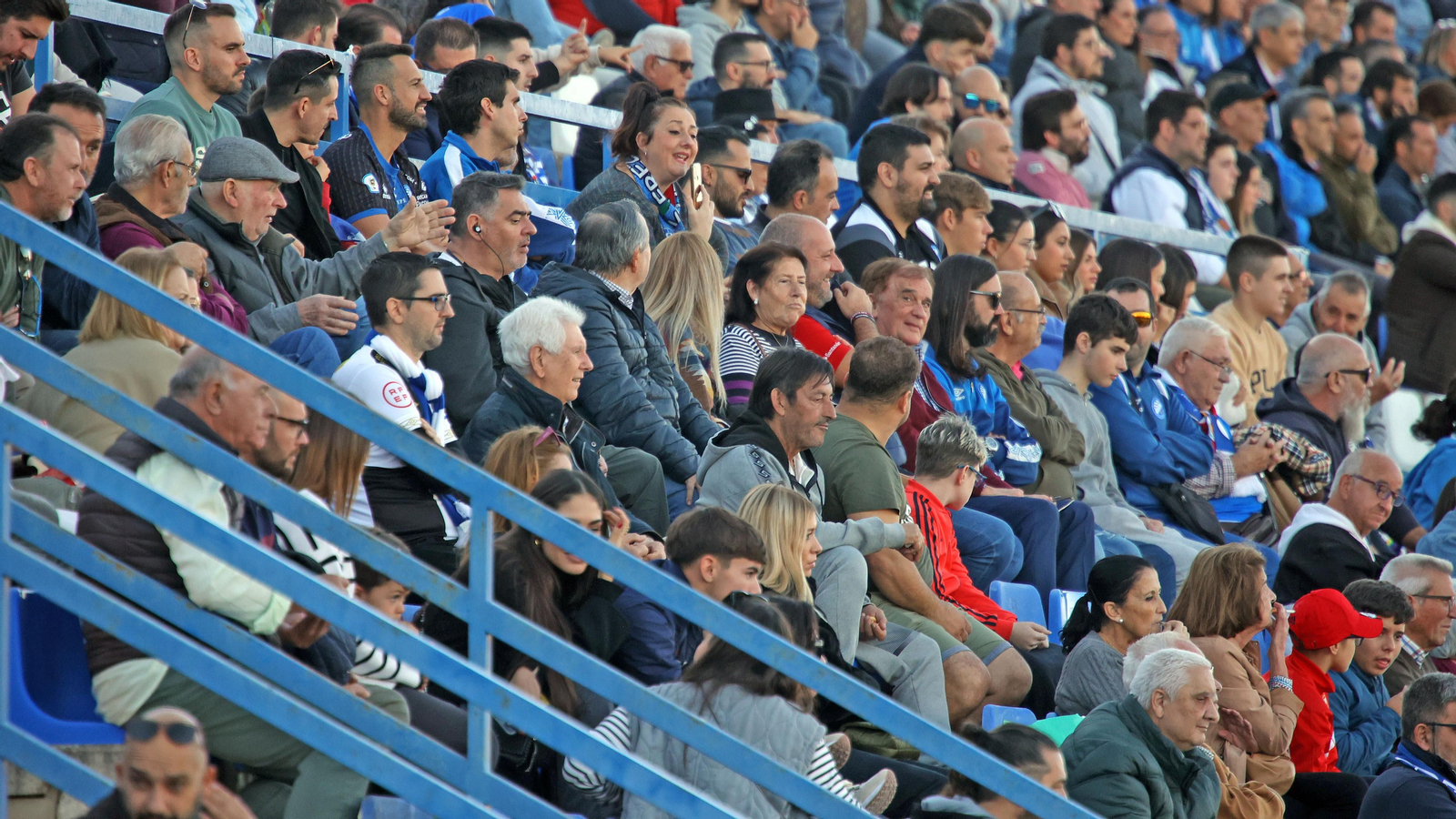 Búscate en el Xerez DFC - Córdoba B en el Pedro S. Garrido de Jerez