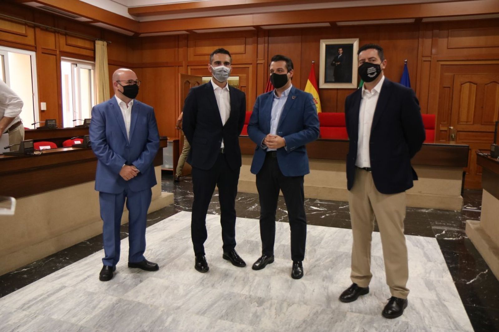 Los alcaldes de Almería y Córdoba con los representantes de la hostelería de ambas ciudades