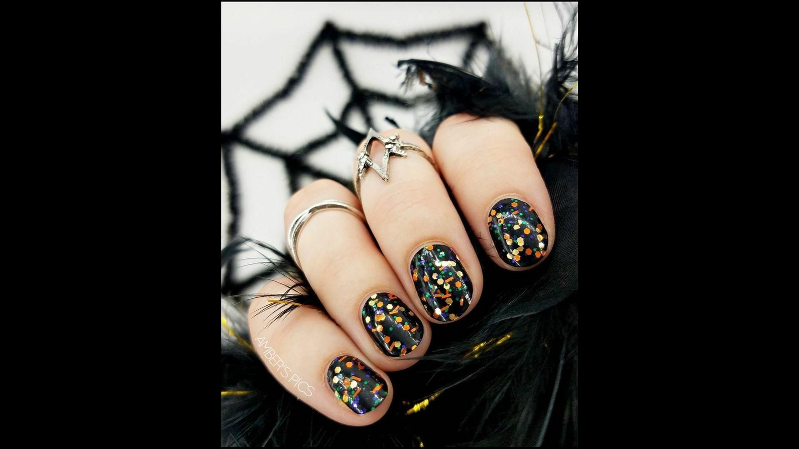 Diseño de @pinkiesup808.nailsbyesme