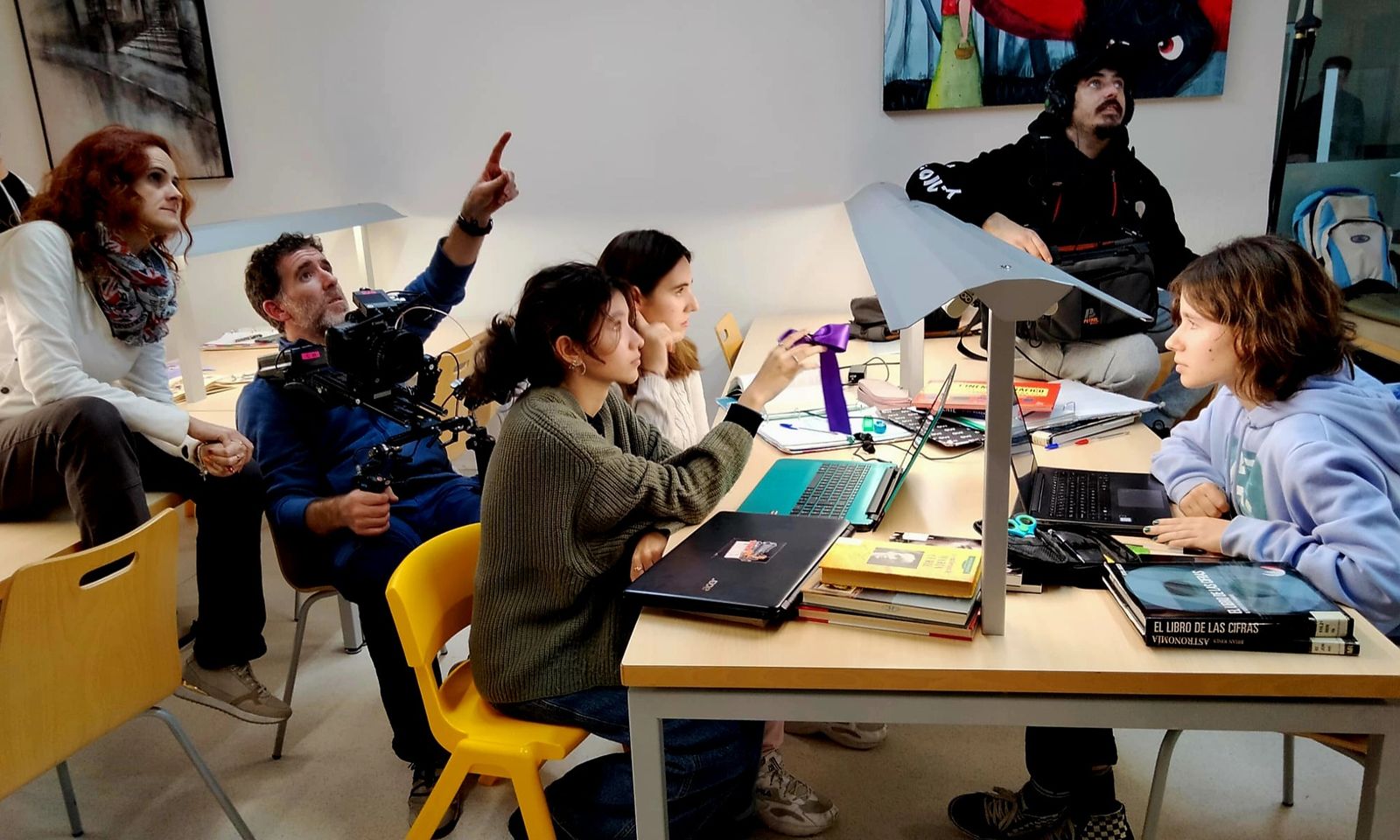 Escena del rodaje del cortometraje en el IES Carmen de Burgos de Huércal de Almería.