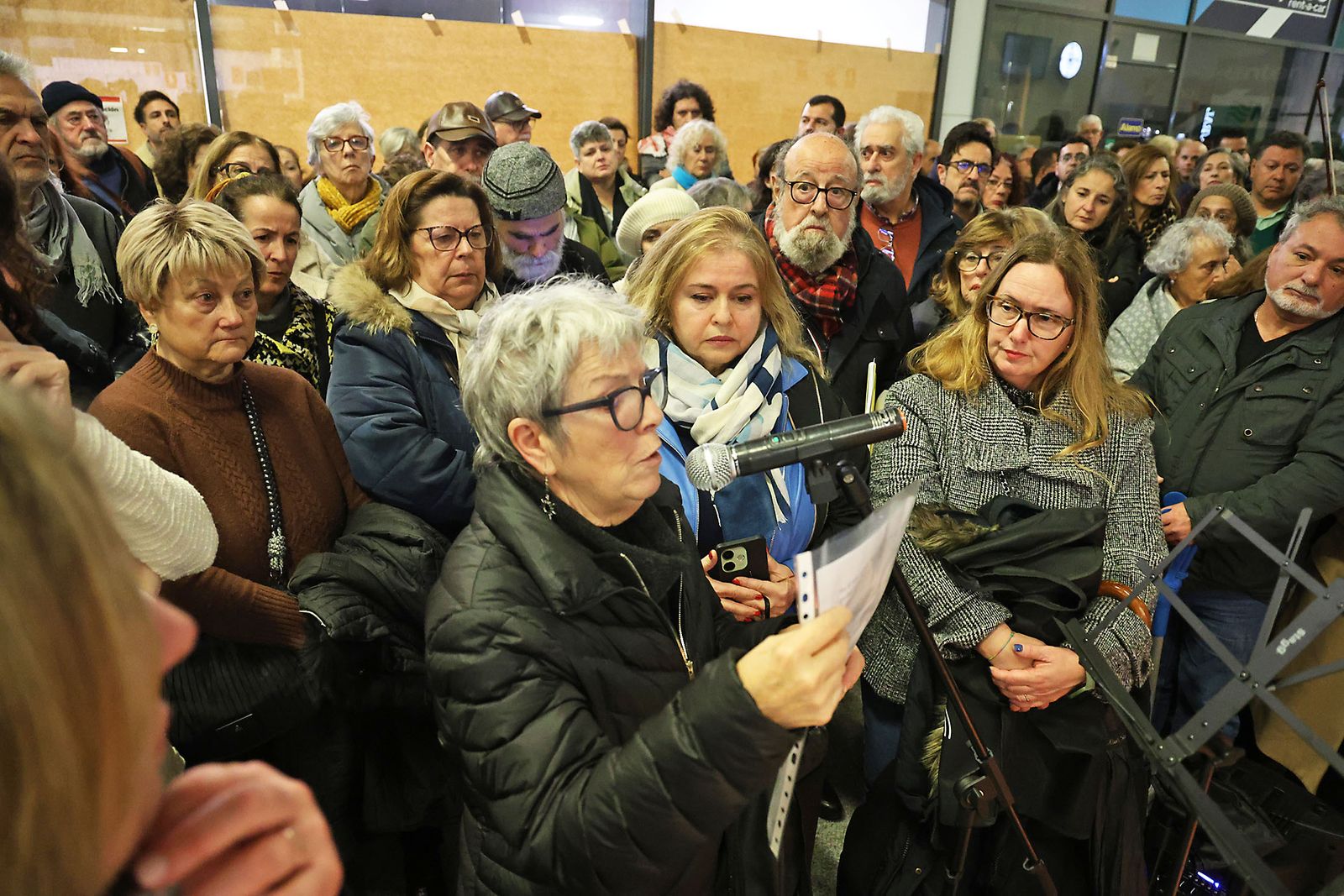 Las fotografías de la vigilia por los fallecidos en el accidente de tren  de Adamuz