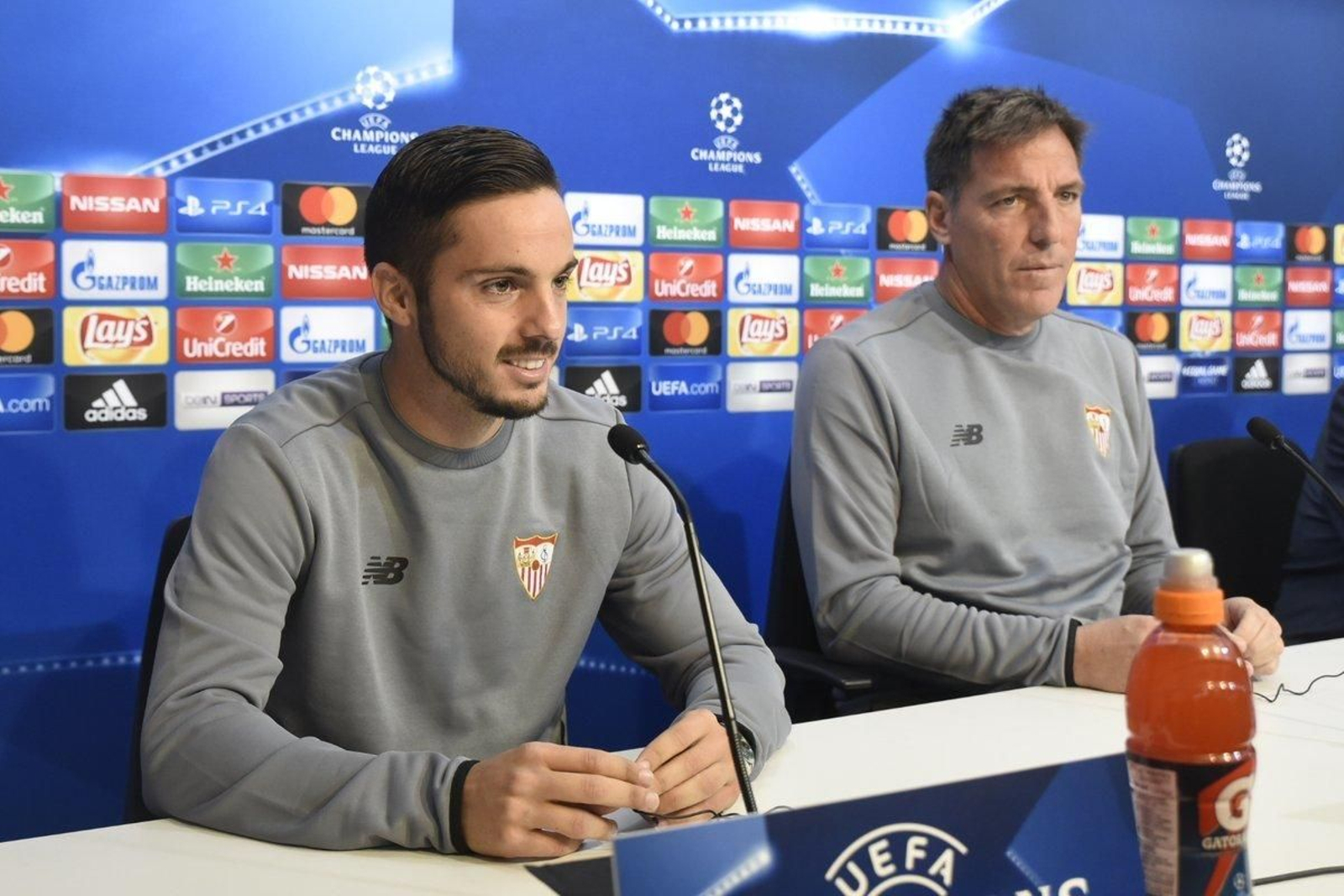 Berizzo y Sarabia en la rueda de prensa previa al partido