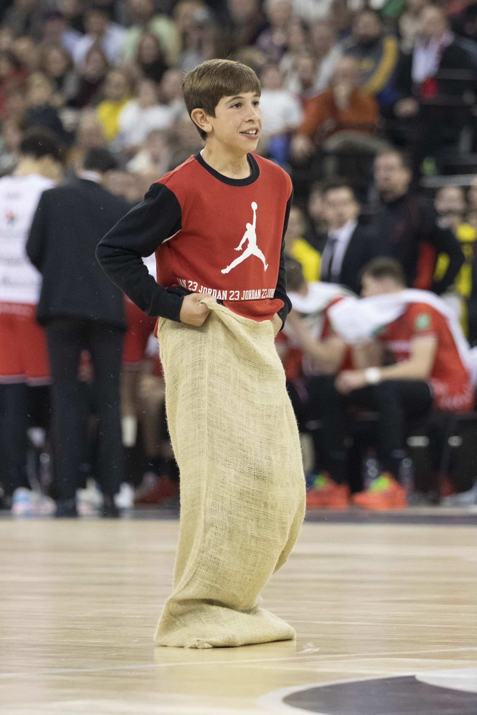 Encuéntrate en las gradas del Palacio de Deportes