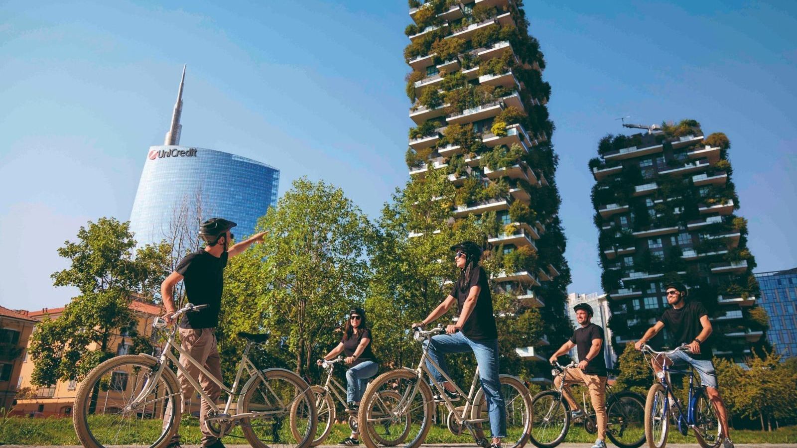 Zona del Bosque vertical y el edificio de Unit Credit