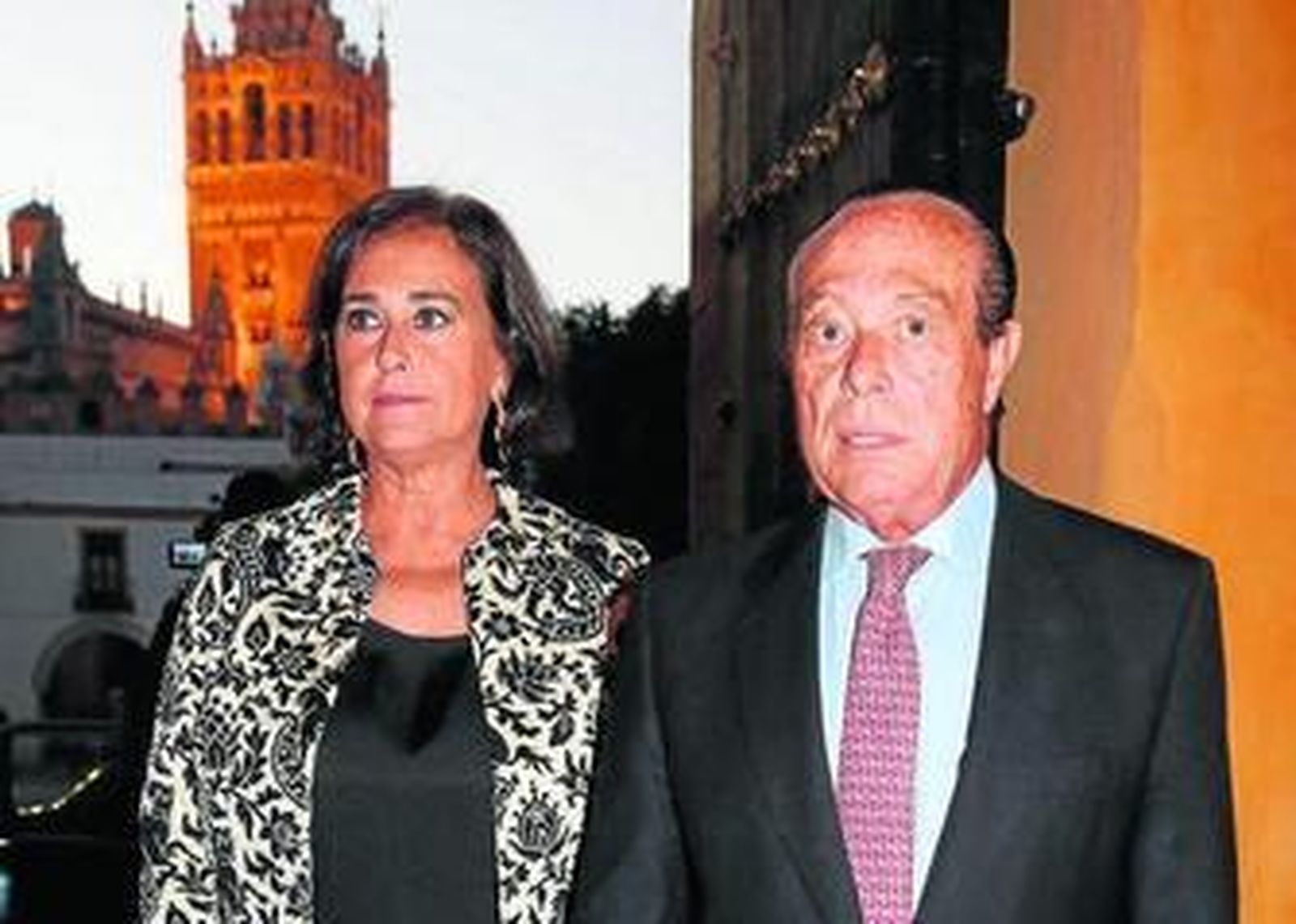 Curro Romero y Carmen Tello, en una imagen reciente en Sevilla.