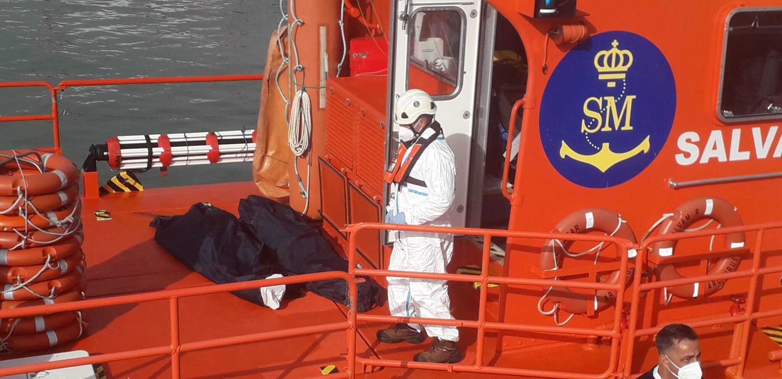 Rescatados dos nuevos cuerpos del naufragio de Trafalgar