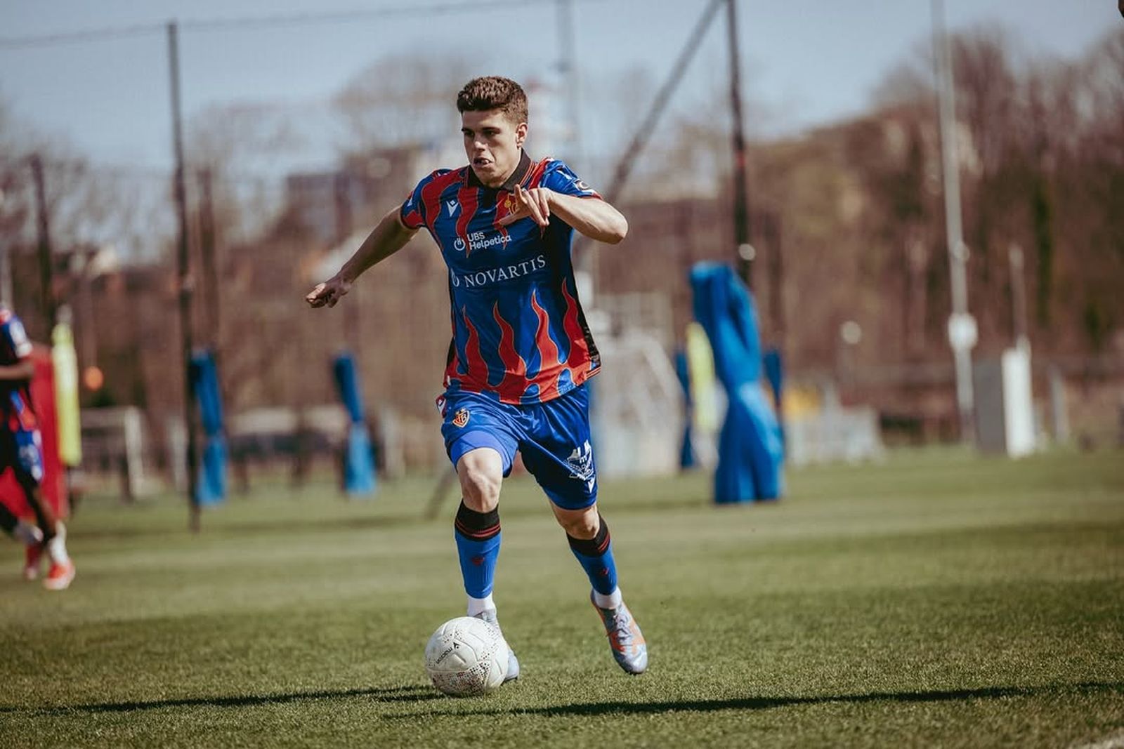 Juanola, en su etapa en el Basilea II.