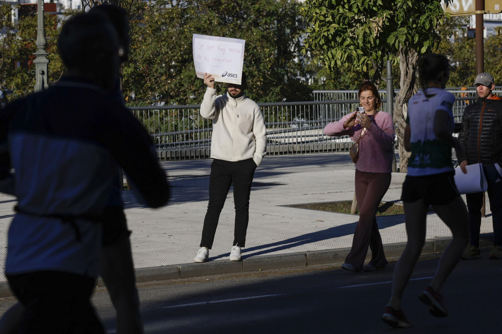 Búscate en el Zurich Maratón de Sevilla 2025