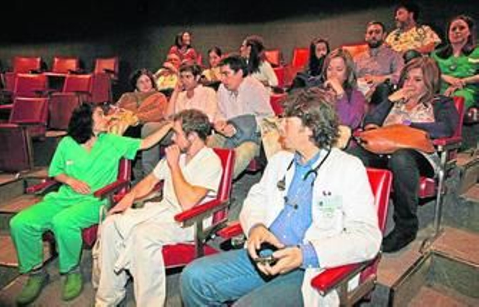 Profesionales sanitarios eventuales presentes en la constitución de la Asociación de Eventuales de SAS en el hospital de Jerez, el pasado enero.