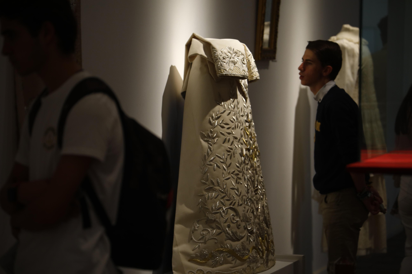 La hermandad de la Paz de Córdoba enseña los estrenos de la coronación, en imágenes