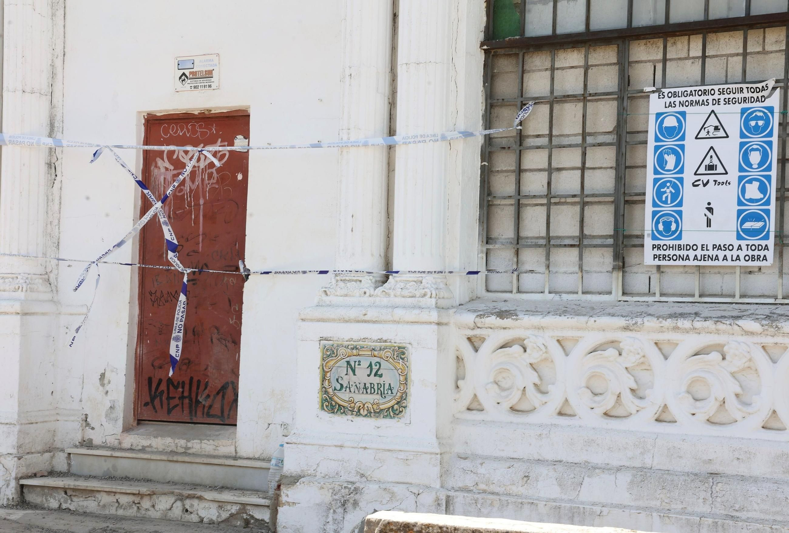 La fotogalería del suceso en Alcalá de Guadaíra en el que han muerto dos trabajadores