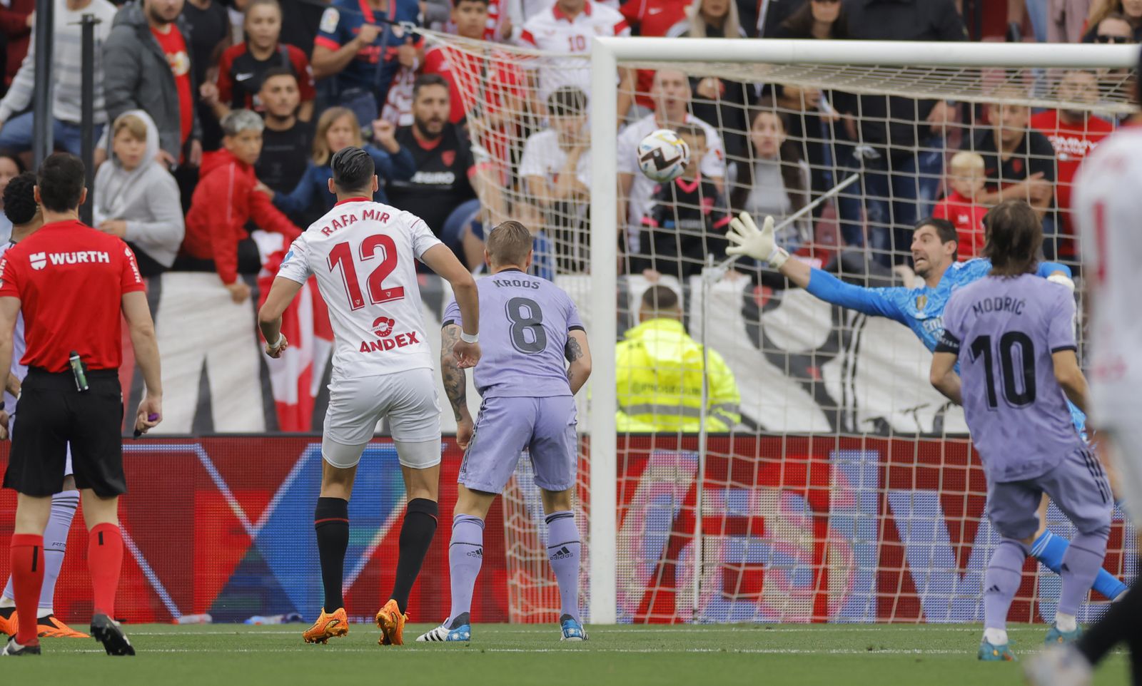 Las imágenes del Sevilla-Madrid