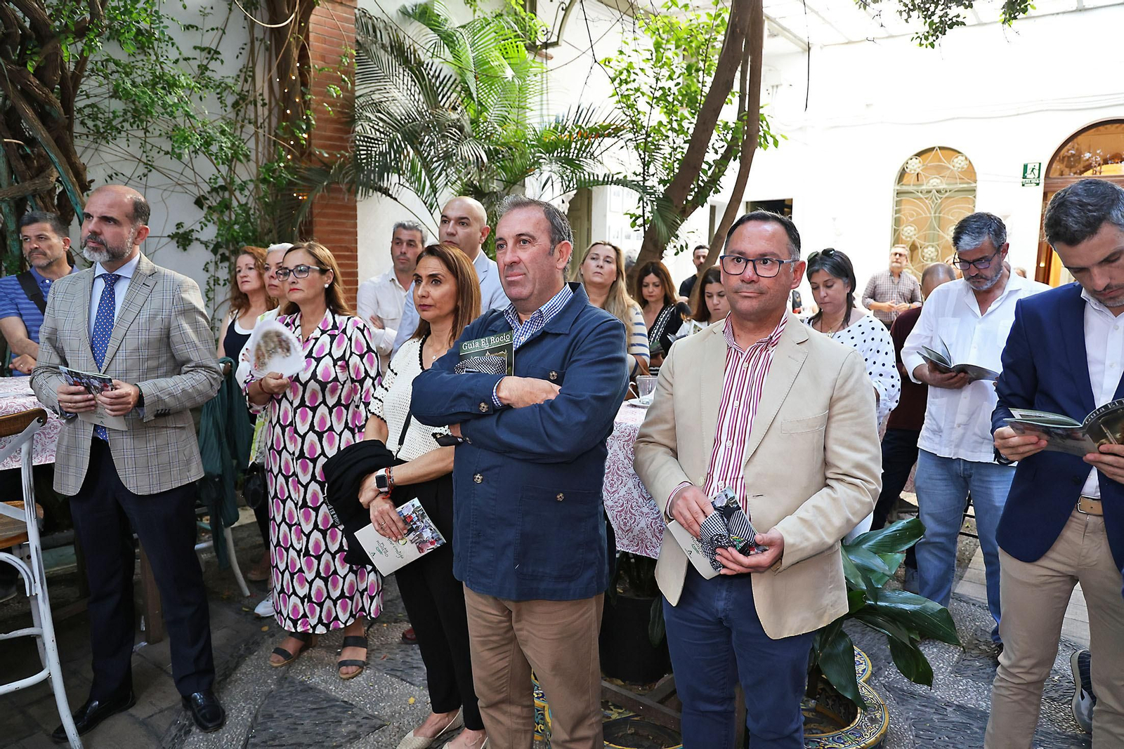 Imágenes de la presentación de la Guía del Rocío 2024 de Huelva Información