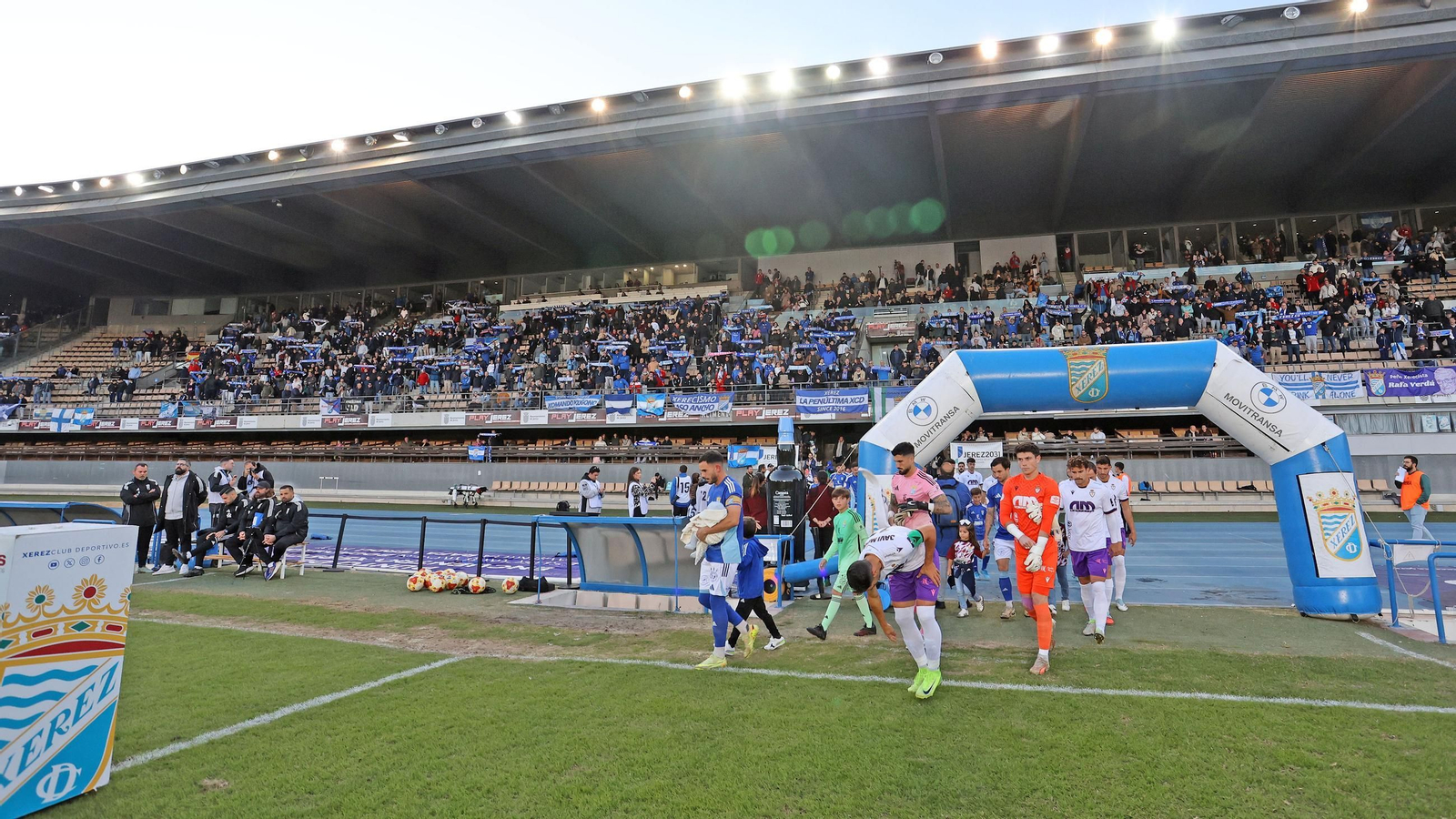 Imágenes del Xerez CD contra el Real Jaén CF en Chapín
