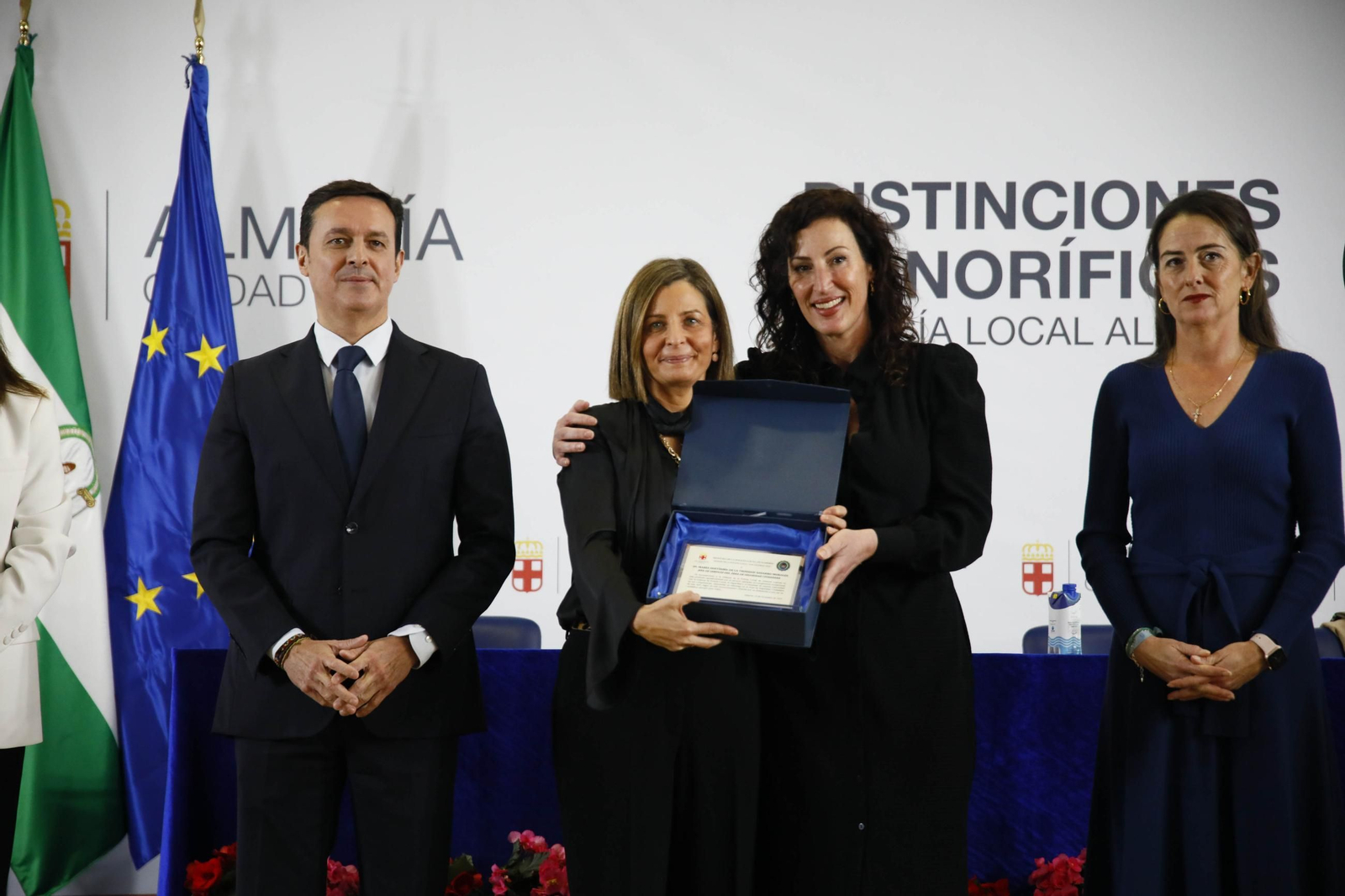 Las imágenes del acto institucional de la Policía Local de Almería con motivo de la festividad de su patrón, San Esteban