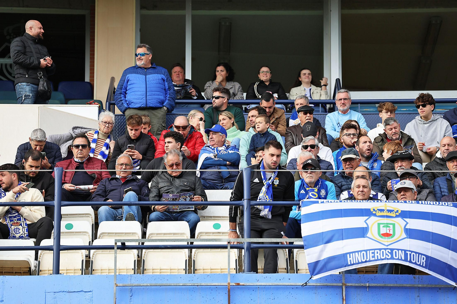 Ambiente en las gradas del Recreativo de Huelva vs AD Ceuta FC