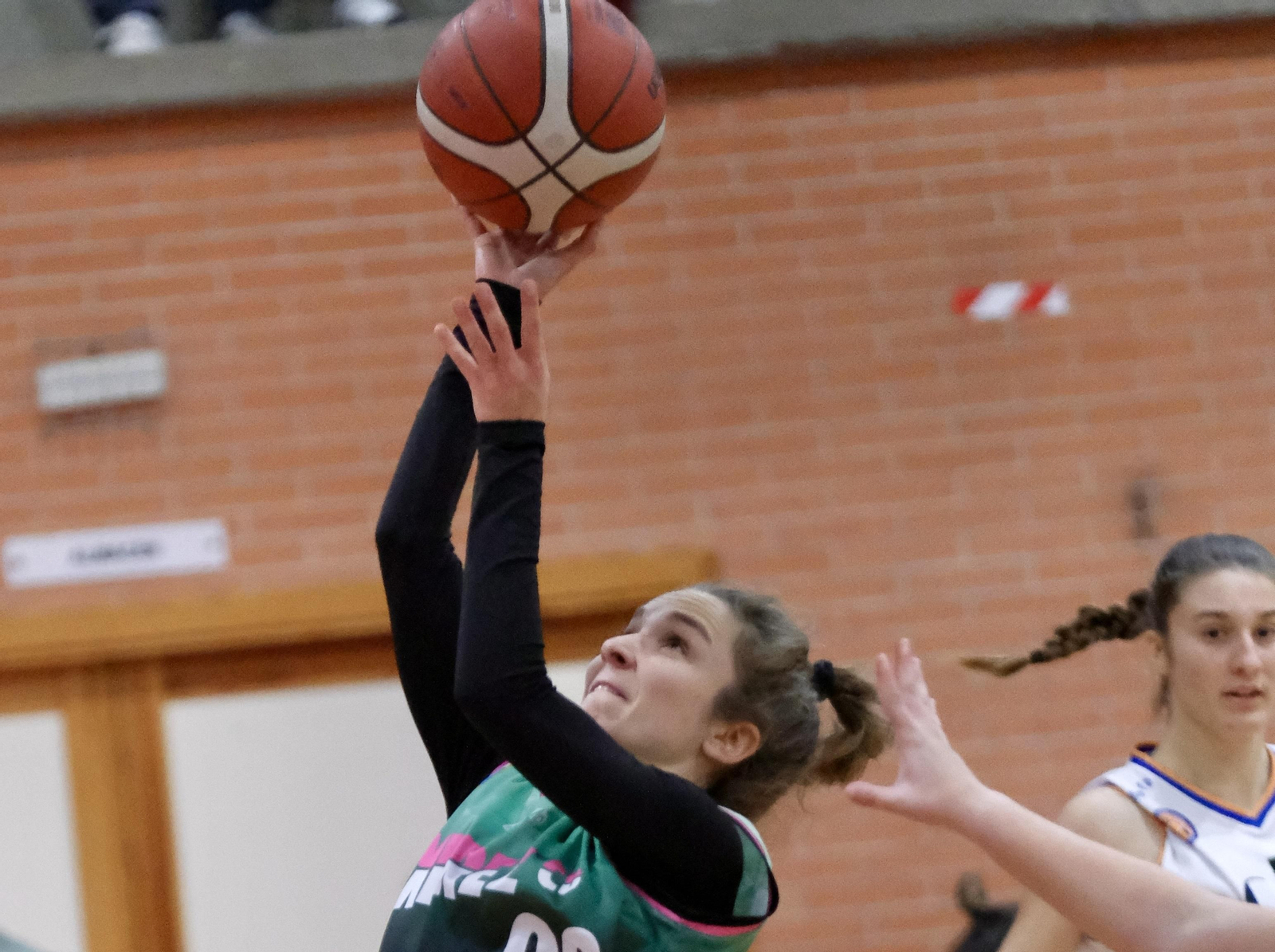 El Xerez CD femenino recibe esta jornada a Espartinas en Trebujena.