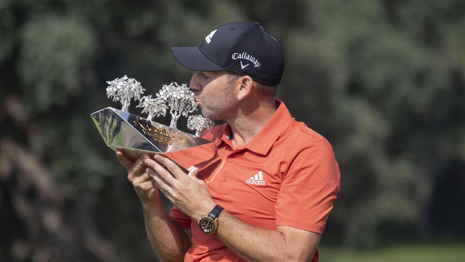 Sergio García besa el trofeo del Andalucía Masters en una de sus tres victorias.