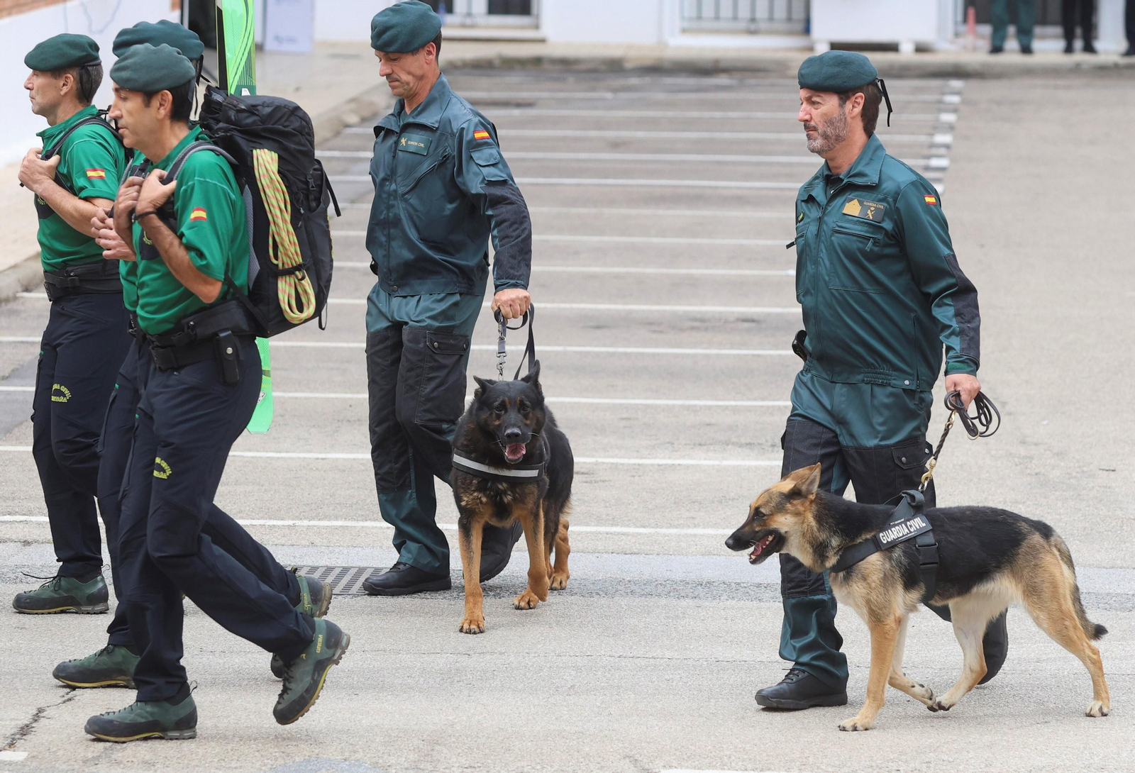 La Guardia Civil de Málaga homenajea a los agentes retirados en su 179 aniversario