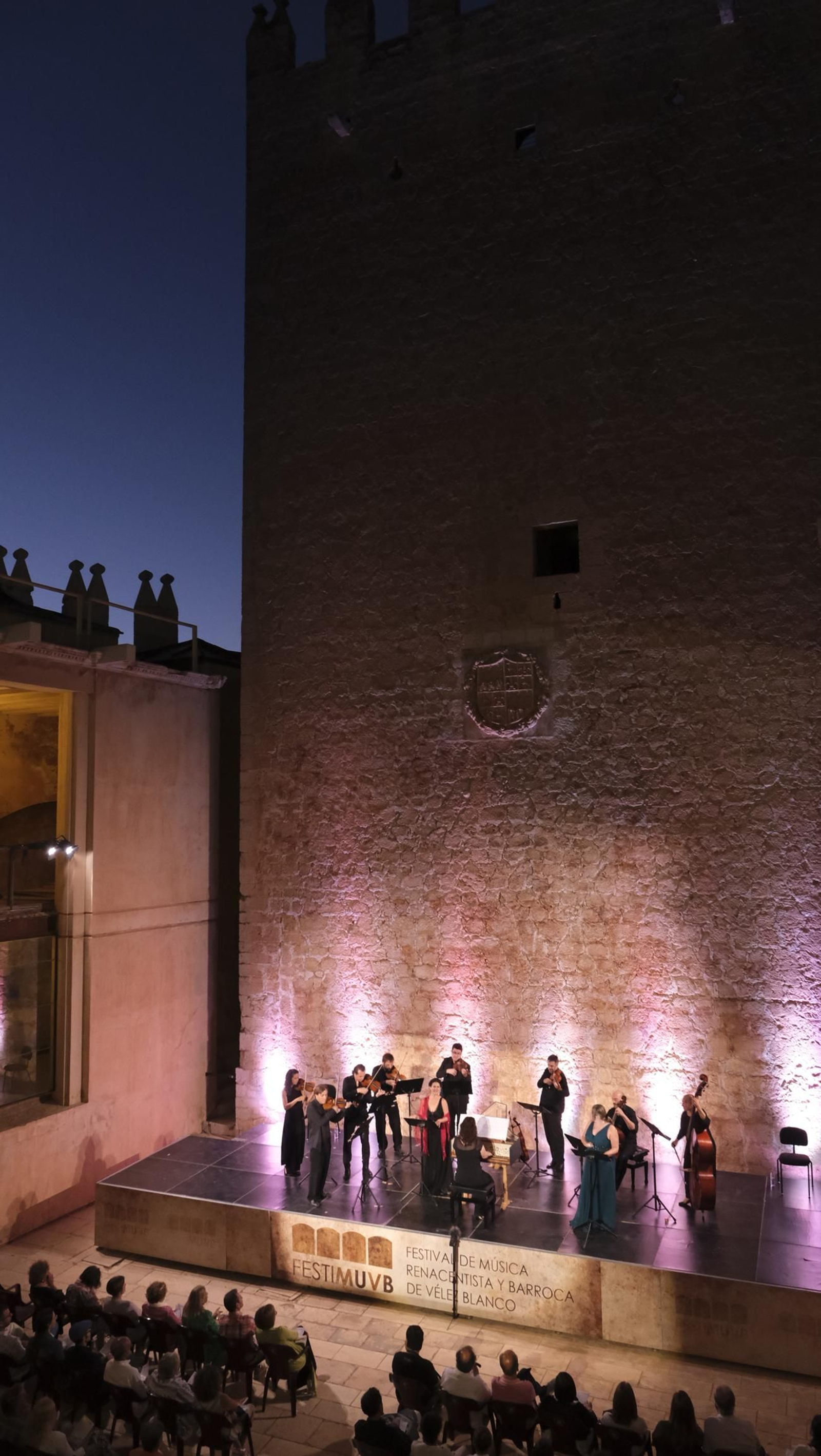 Imágenes del concierto de Harmonía del Parnás en el Festival de Música Renacentista y Barroca de Vélez Blanco