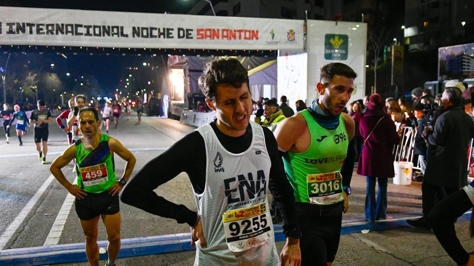 En imágenes: búscate en tu llegada a meta de la Carrera de San Antón 2025 (3)