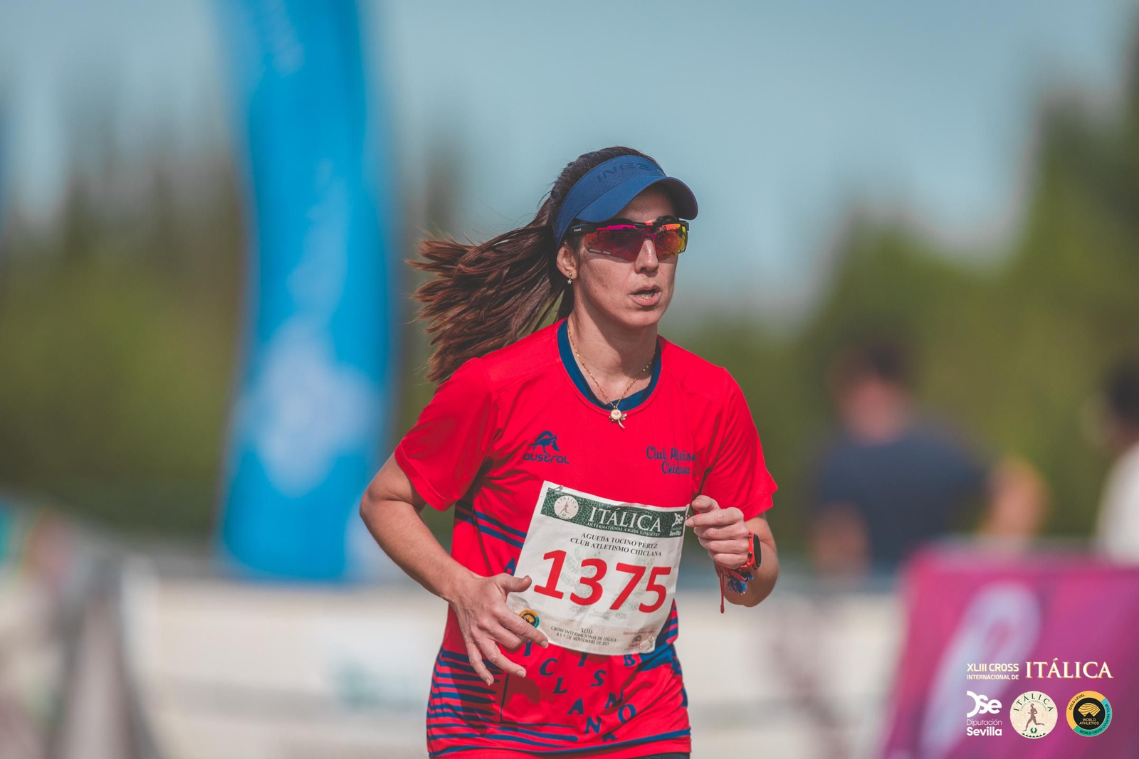 Búscate en las fotos del Cross de Itálica 2025 | 1