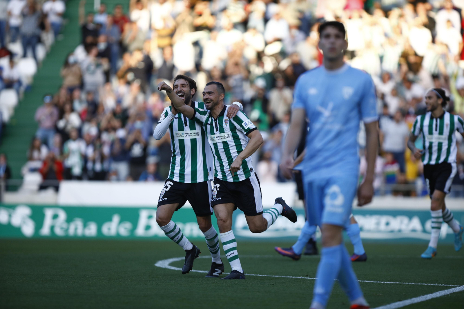 Las imágenes del triunfo del Córdoba CF ante el Villanovense