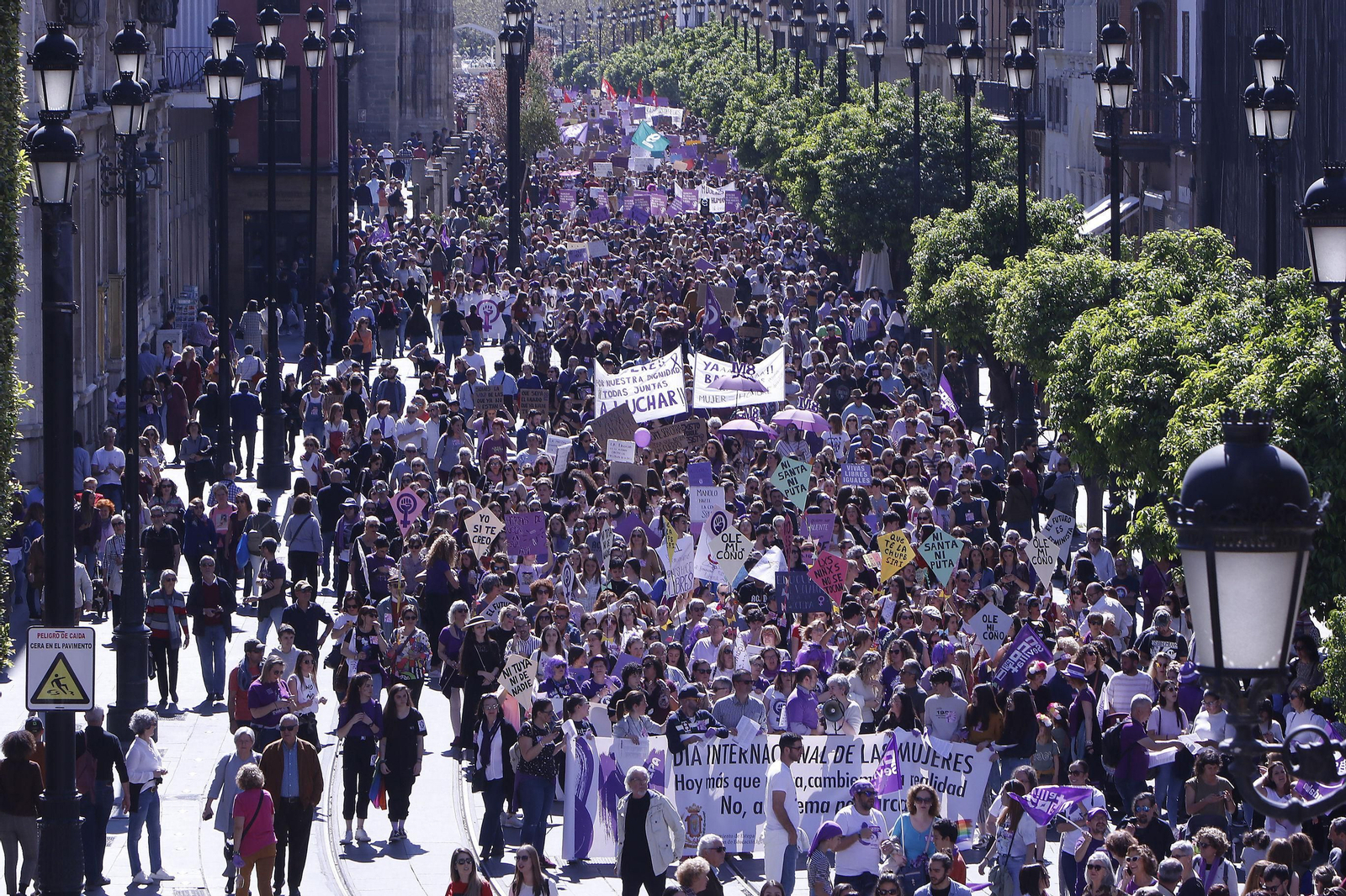 Manifestación del 8M en Sevilla, en 2020