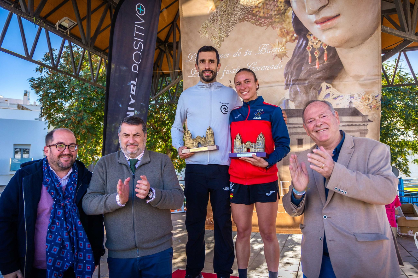 Gran ambiente en la Carrera Solidaria de la Divina Pastora en San Fernando