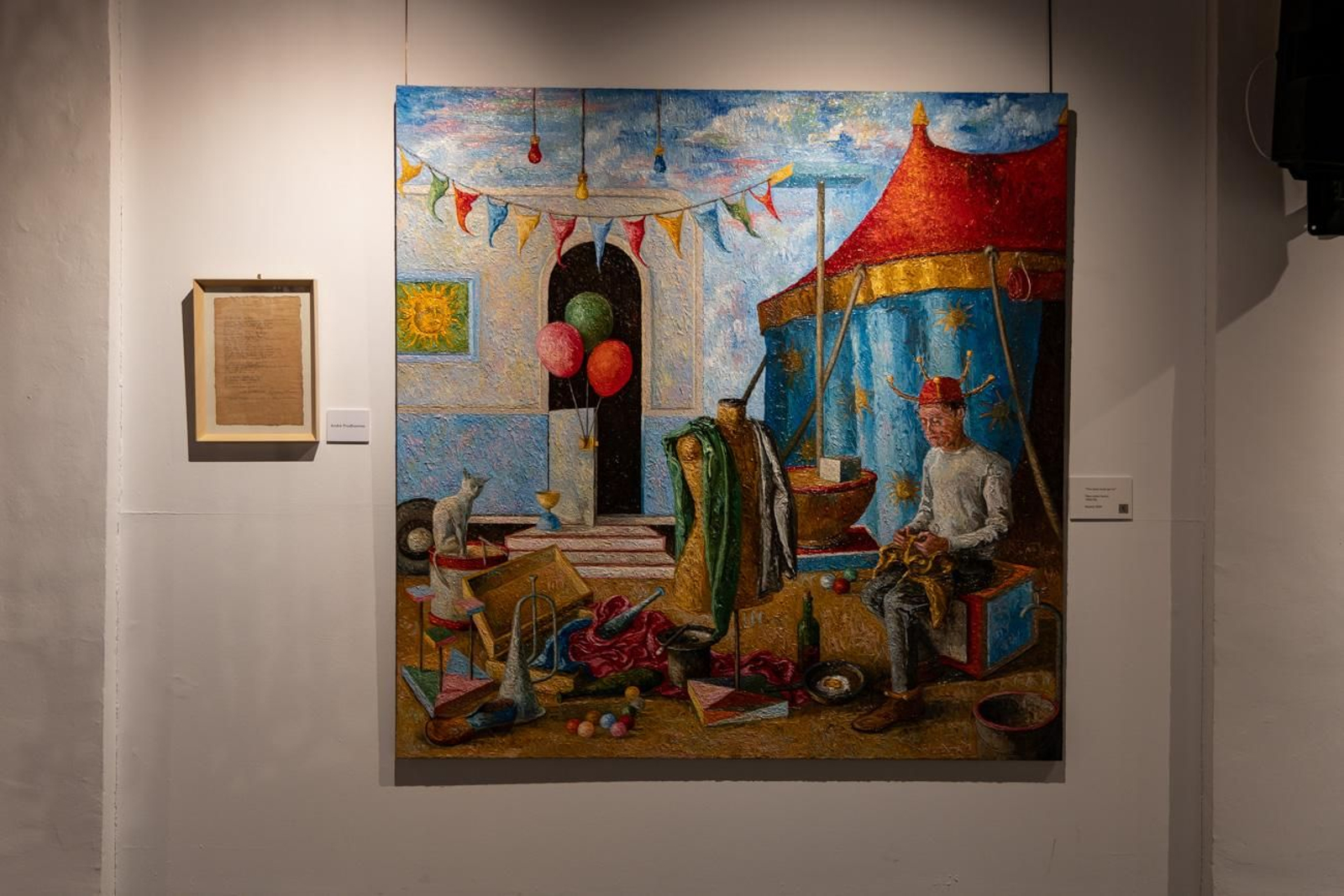 Una exposición en imágenes: ‘Escritura’ o el circo de la condición humana según José Antonio Zaragoza