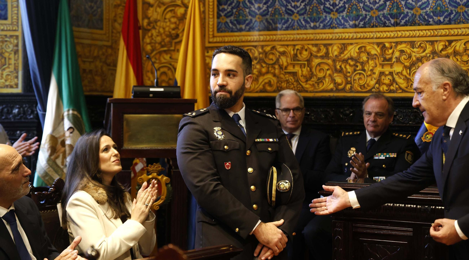 Las fotos del homenaje en Algeciras al inspector jefe de la Policía Nacional Francisco González Suárez