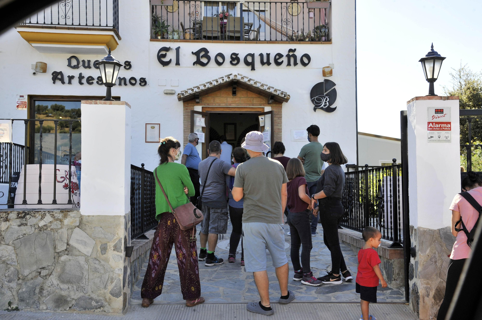 Nuevo lleno de visitantes en El Bosque