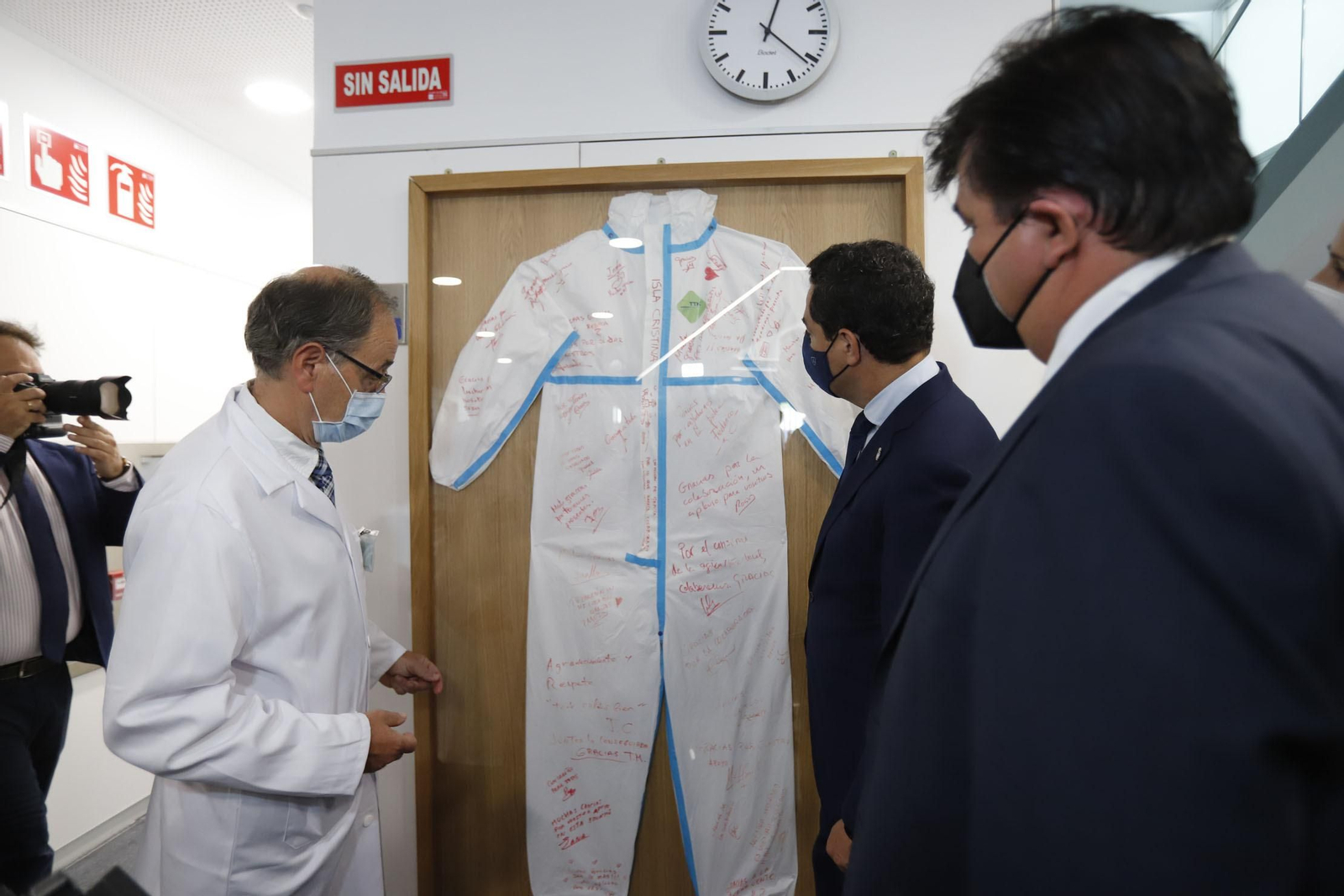 Imágenes de la inauguración del Centro de Salud de Isla Chica en Huelva