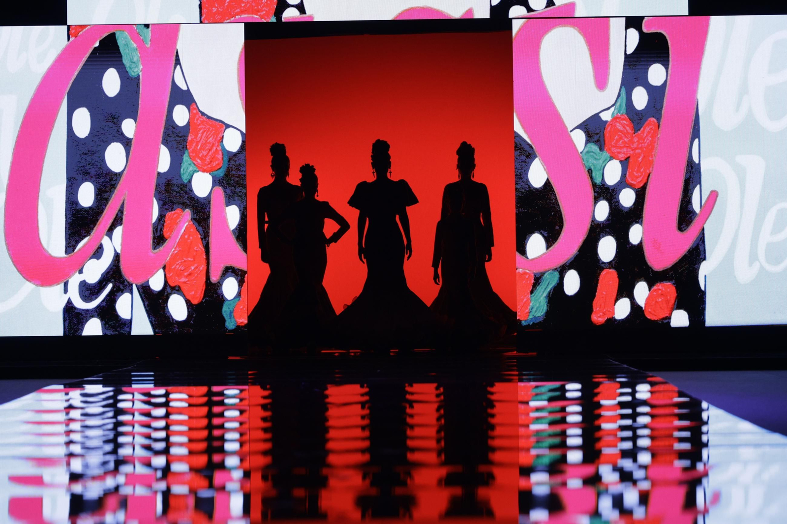 Desfile de Sara de Benítez en SIMOF 2025, todas las fotos