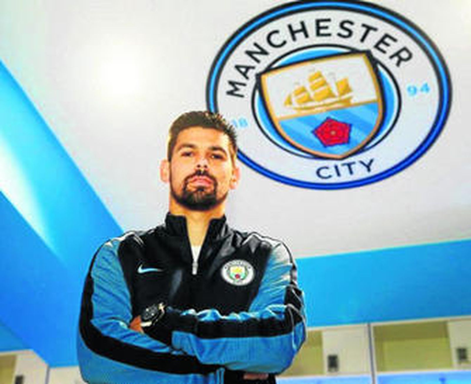 Nolito, en el Etihad Stadium durante su presentación oficial como futbolista del Manchester City.