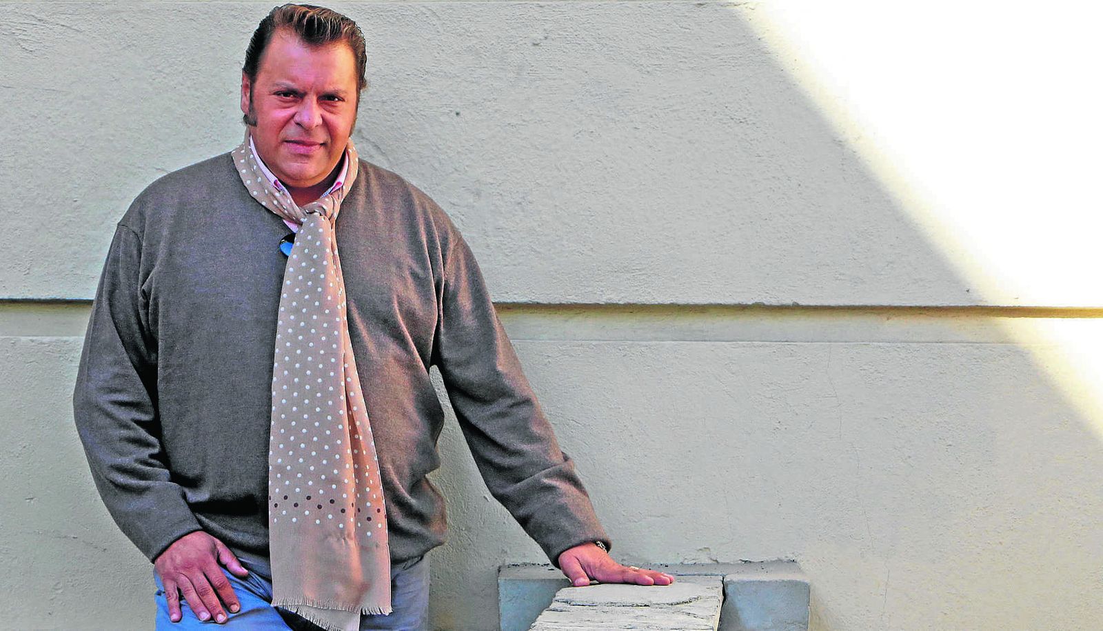 Manuel Fernández ‘El Borrico’ posa para Diario de Jerez después de la entrevista.