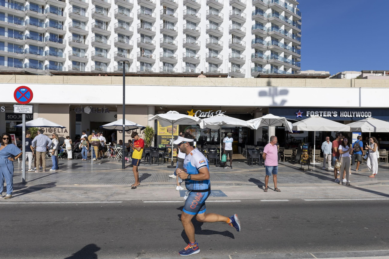 Búscate en las imágenes del Triatlón Hércules Cádiz