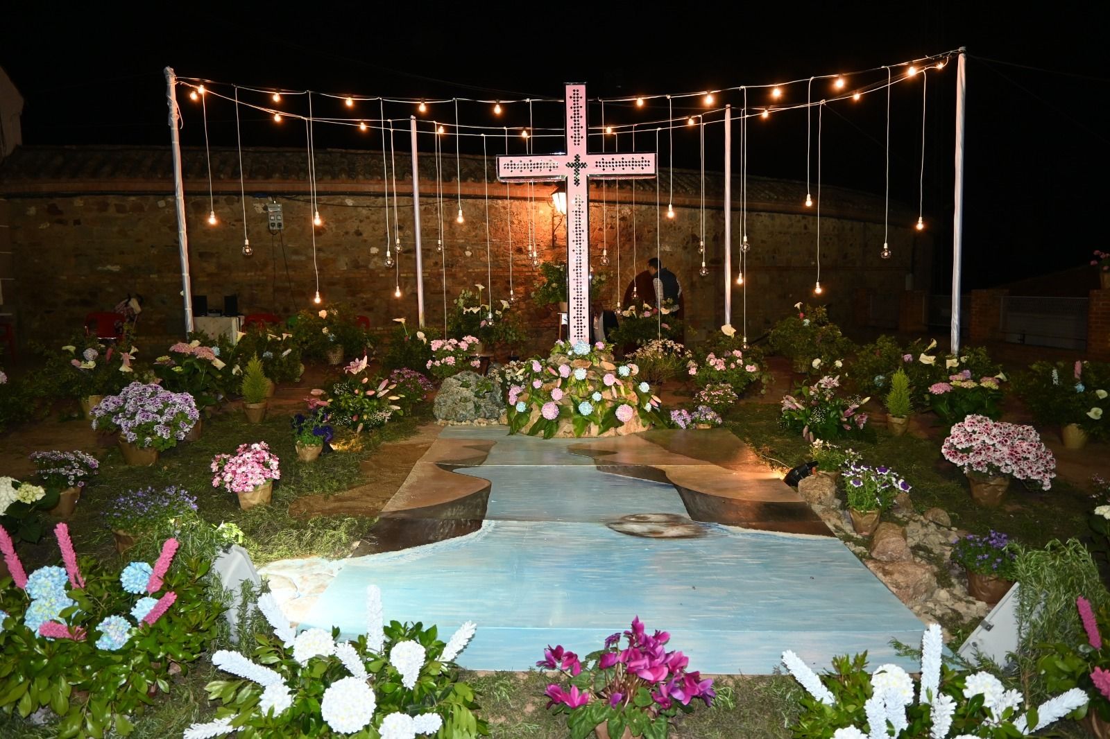 Cruz de la Ronda del Calvario, ganadora en la categoría de exteriores.