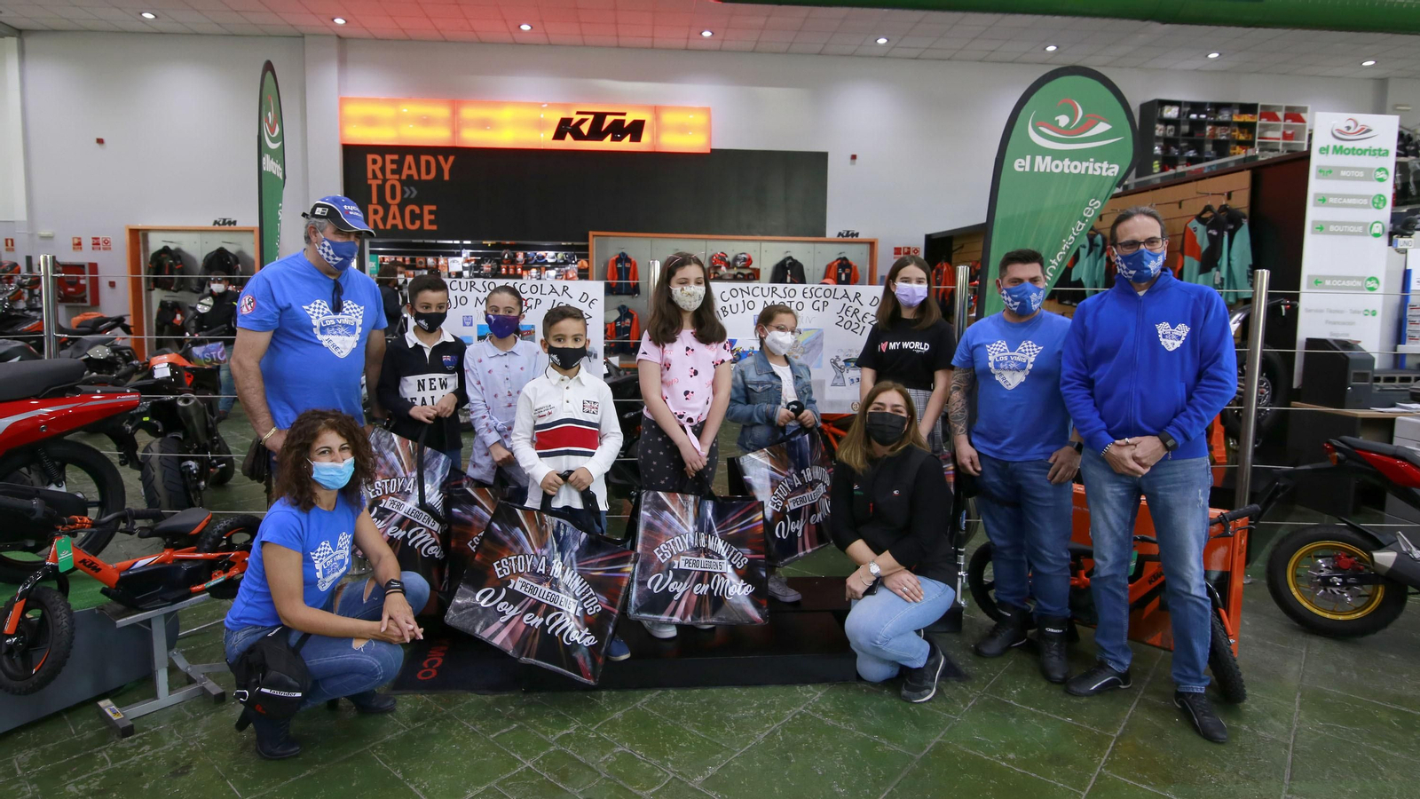 Entrega de premios en El Motorista del Concurso de Dibujo Escolar MotoGP.