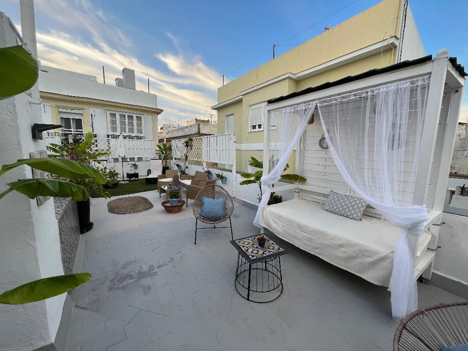 Las imágenes del Palacete de la calle Vea Murguía en Cádiz