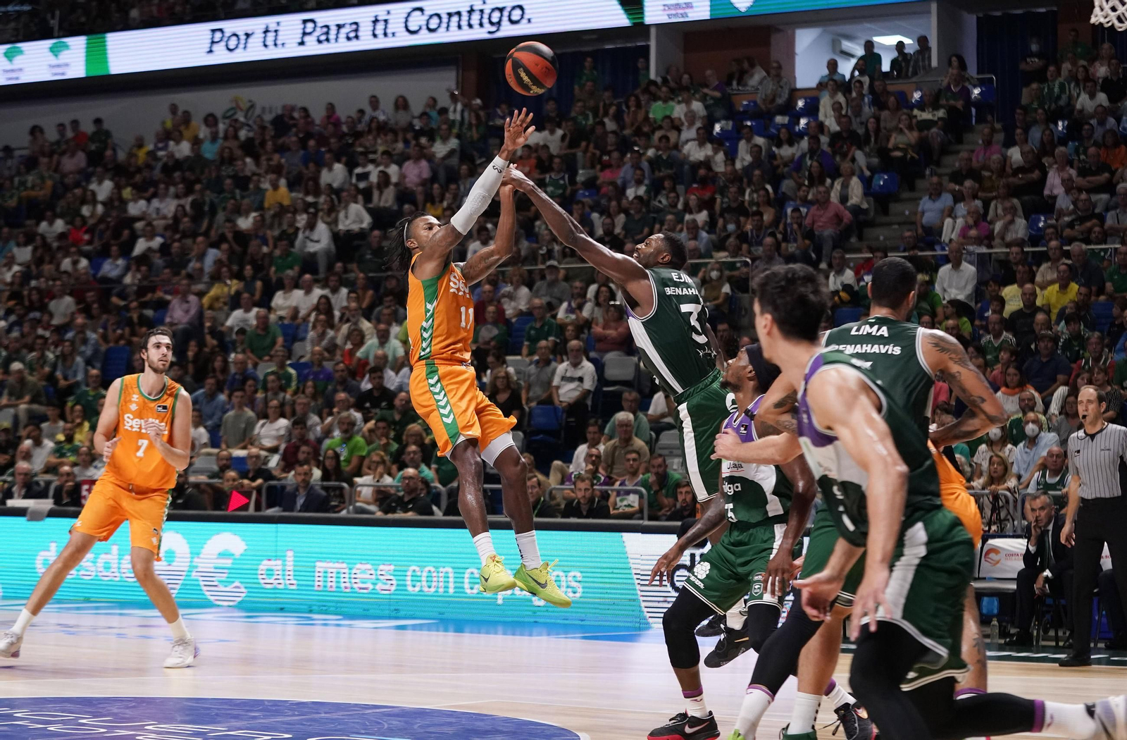 Melvin Ejim, sus cuatro años y seis títulos en Málaga