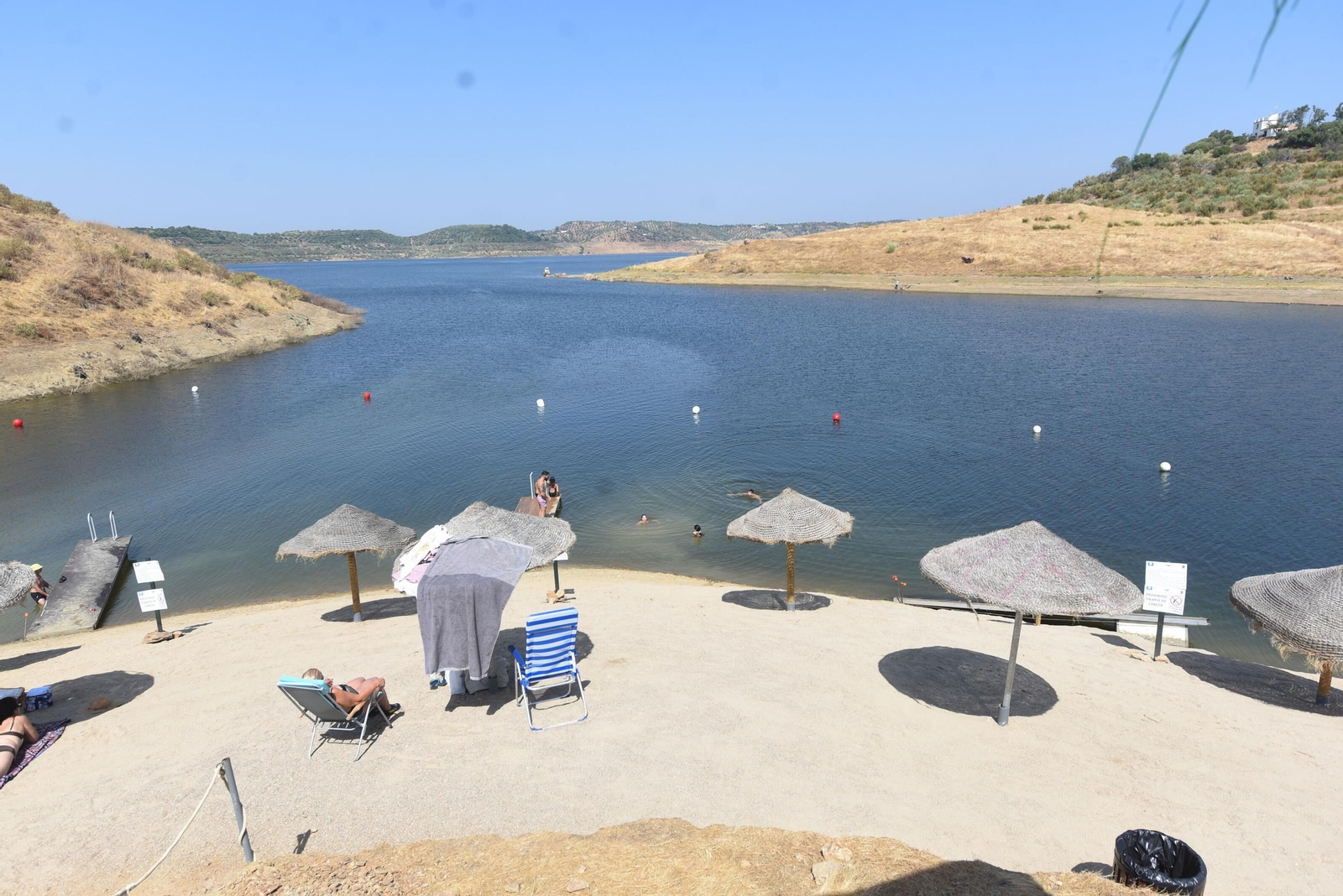 Un día en la playa de La Breña en Córdoba