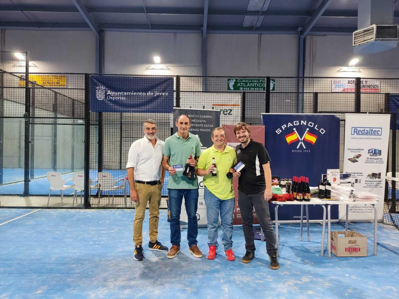 Así fue la entrega de trofeos a los ganadores de la VIII Diario de Jerez Padel Cup